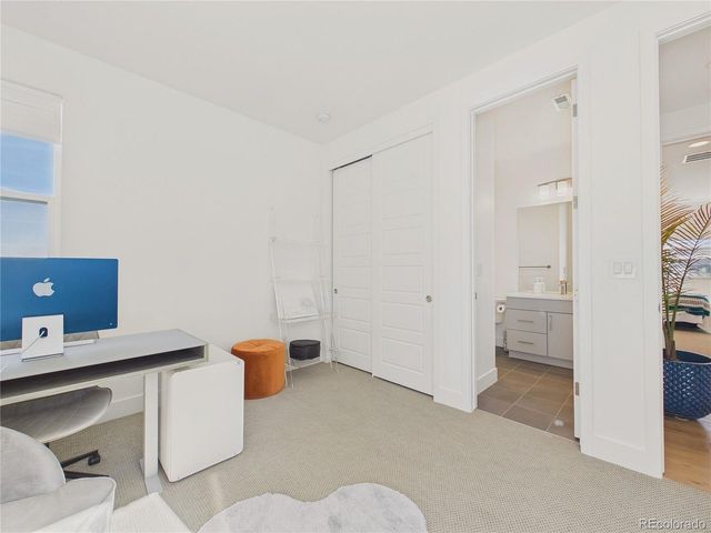 7437 Skygazer St, Castle Pines, CO 80108