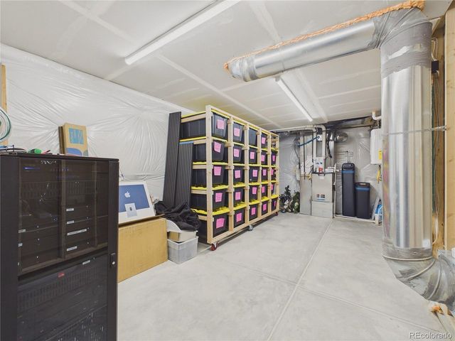 7437 Skygazer St, Castle Pines, CO 80108