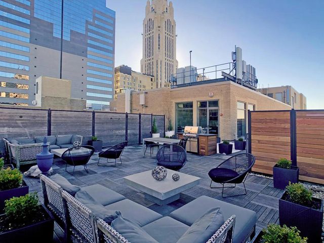 51 N High Street, 302, Columbus, OH 43215
