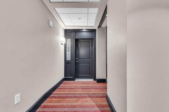 51 N High Street, 302, Columbus, OH 43215