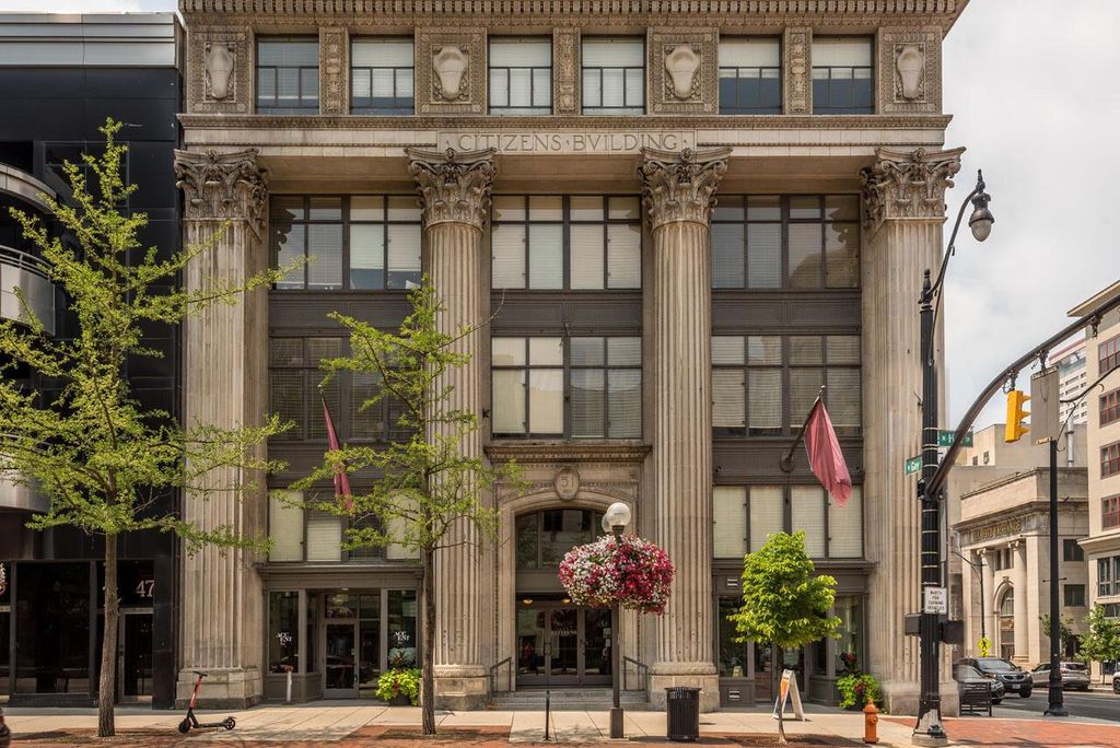 51 N High Street, 302, Columbus, OH 43215