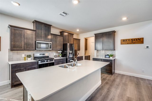 1645 Blakely Place, Little Elm, TX 76227
