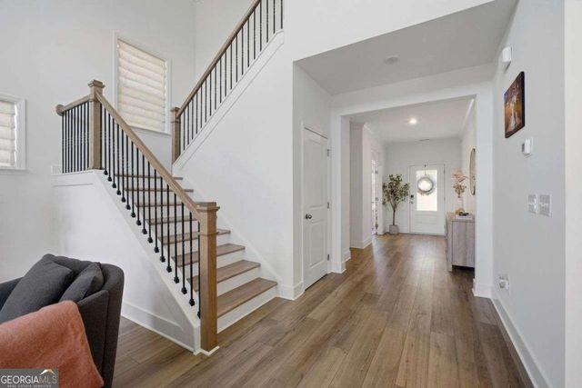 110 Meadow View Loop, Dallas, GA 30132