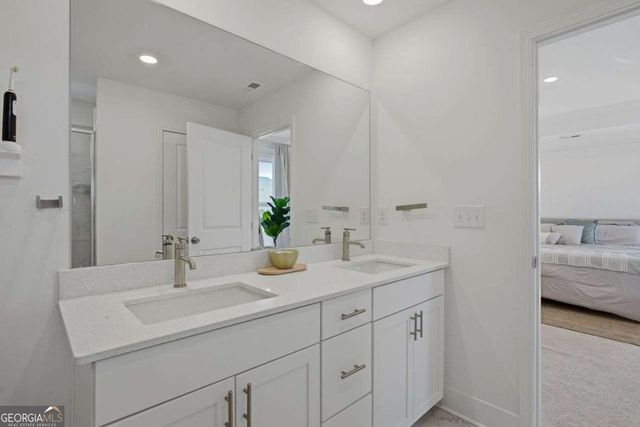 110 Meadow View Loop, Dallas, GA 30132