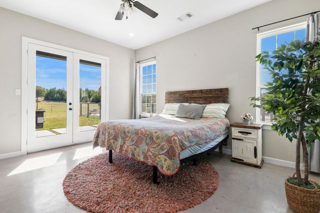 856 Yowell Hill Road, Whitewright, TX 75491