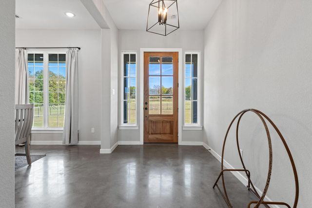 856 Yowell Hill Road, Whitewright, TX 75491
