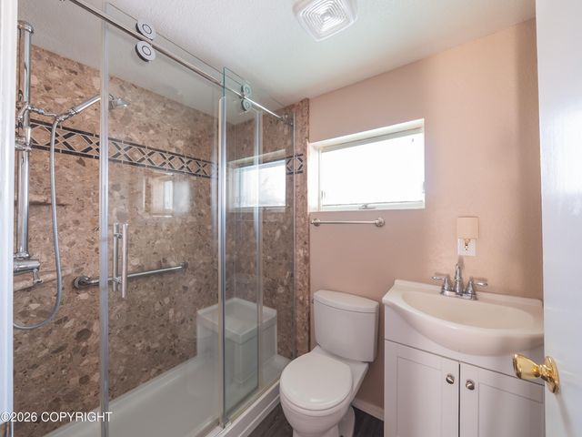 221 Creekside Street, Anchorage, AK 99504