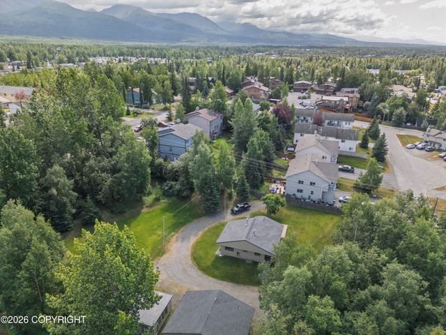 221 Creekside Street, Anchorage, AK 99504
