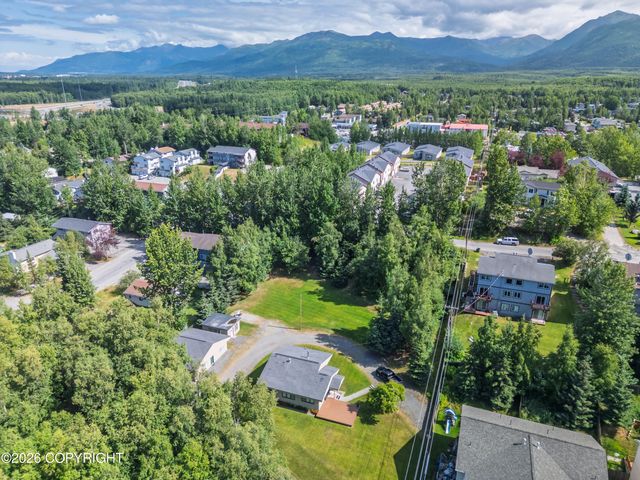 221 Creekside Street, Anchorage, AK 99504