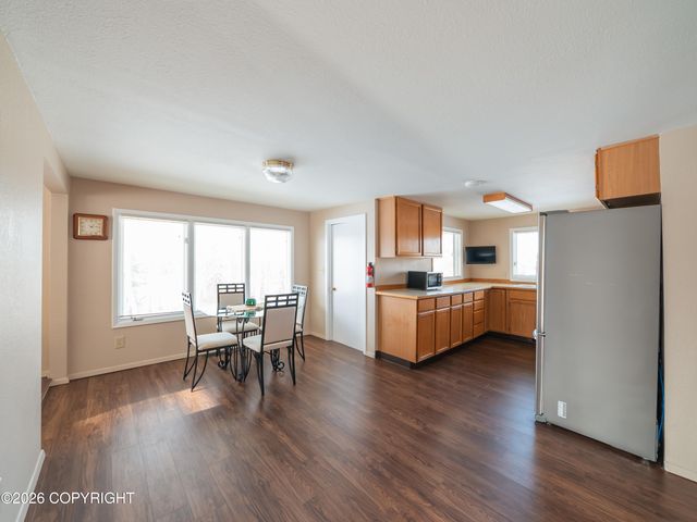 221 Creekside Street, Anchorage, AK 99504