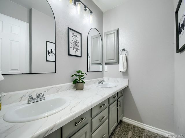 28930 E 160th Pl, Brighton, CO 80603