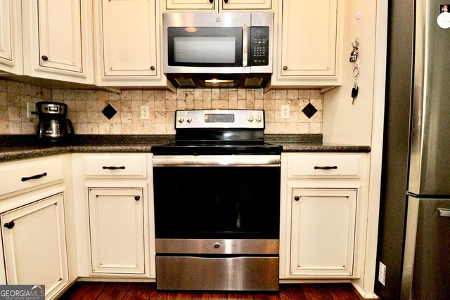 4113 Bright Creek, Hahira, GA 31632