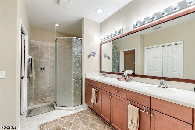 9318 Aviano DR 102, Fort Myers, FL 33913