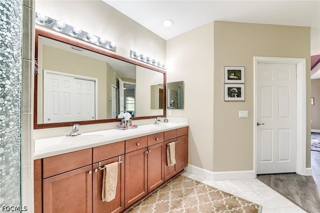9318 Aviano DR 102, Fort Myers, FL 33913