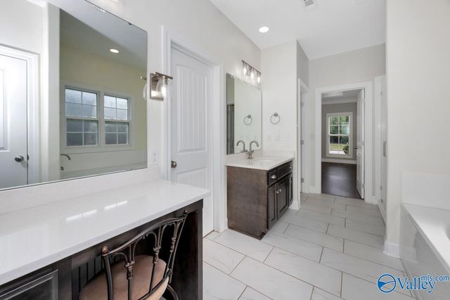 1177 Towne Creek Place NW, Huntsville, AL 35806
