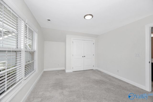 1177 Towne Creek Place NW, Huntsville, AL 35806