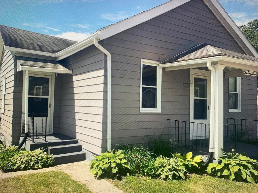 1063 W North Street 1063 W North Street, Piqua, OH 45356