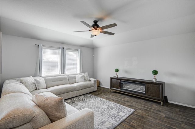 4711 Lombardy Fire Trail, Katy, TX 77449