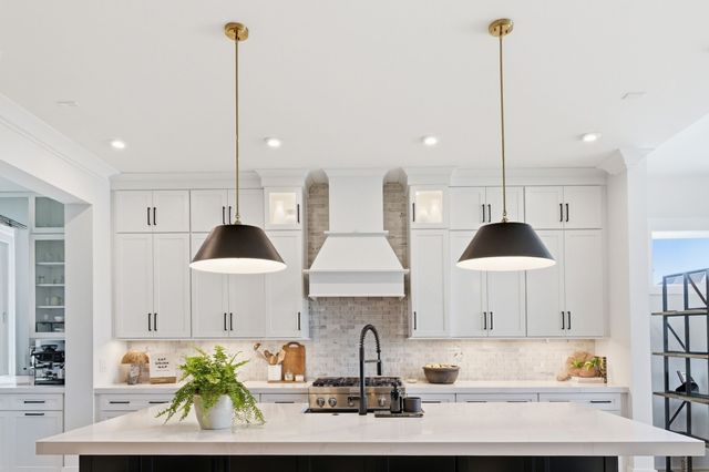 1881 Traditions Cir, Brentwood, TN 37027