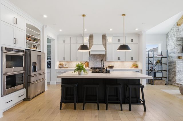 1881 Traditions Cir, Brentwood, TN 37027