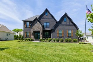 1881 Traditions Cir, Brentwood, TN 37027
