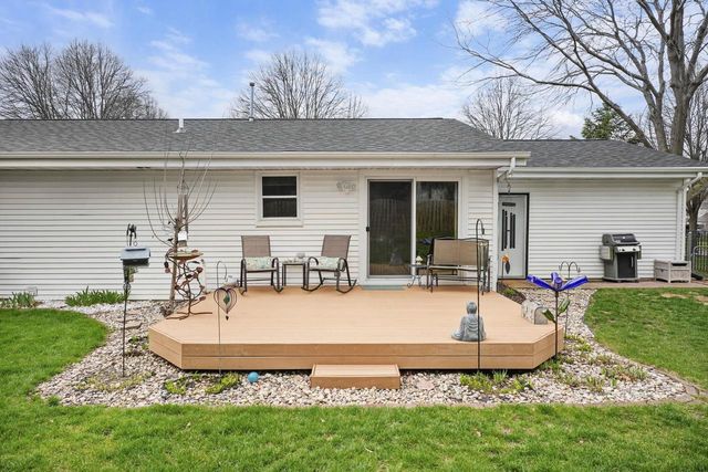 4225 Brown Lane, Madison, WI 53704