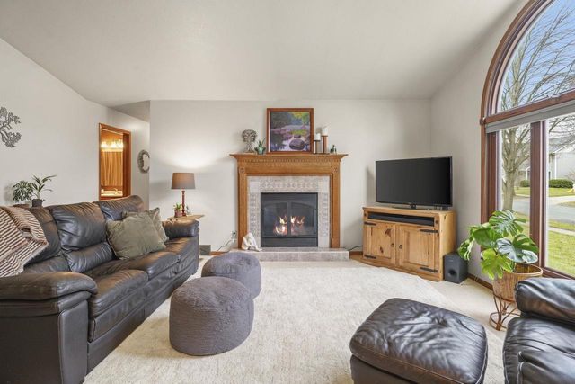 4225 Brown Lane, Madison, WI 53704