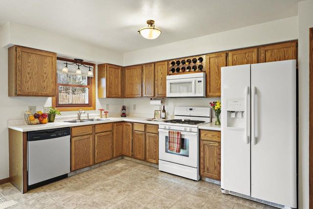 4225 Brown Lane, Madison, WI 53704