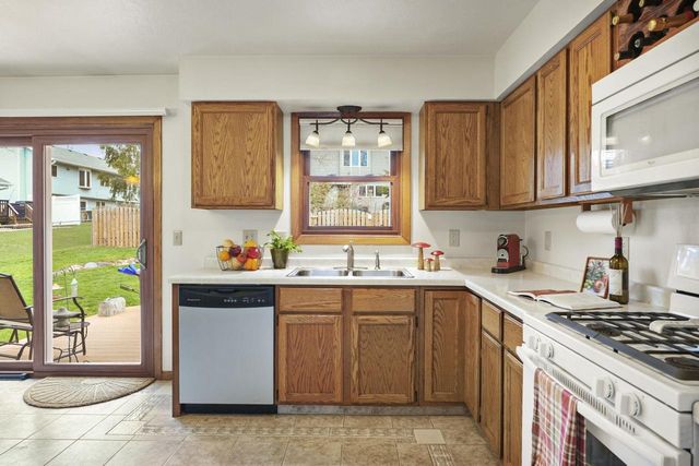 4225 Brown Lane, Madison, WI 53704