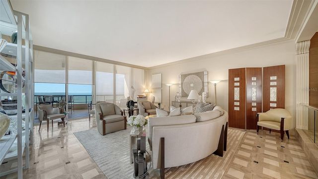 435 L AMBIANCE DRIVE J704, Longboat Key, FL 34228