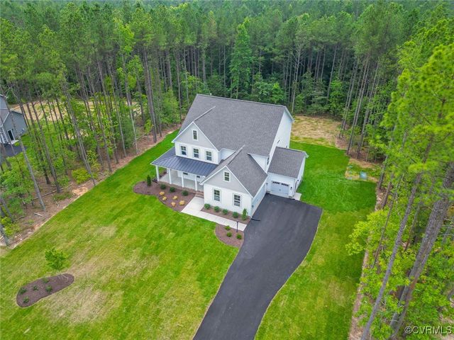 8518 McKibben Dr, Chesterfield, VA 23838