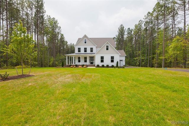 8518 McKibben Dr, Chesterfield, VA 23838