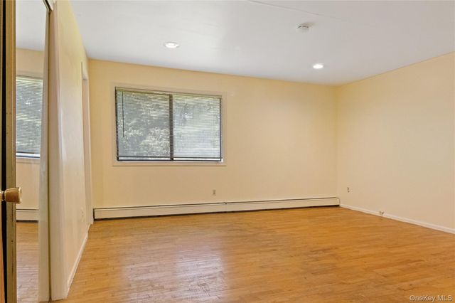 2 Mountain View Court, Pomona, NY 10970