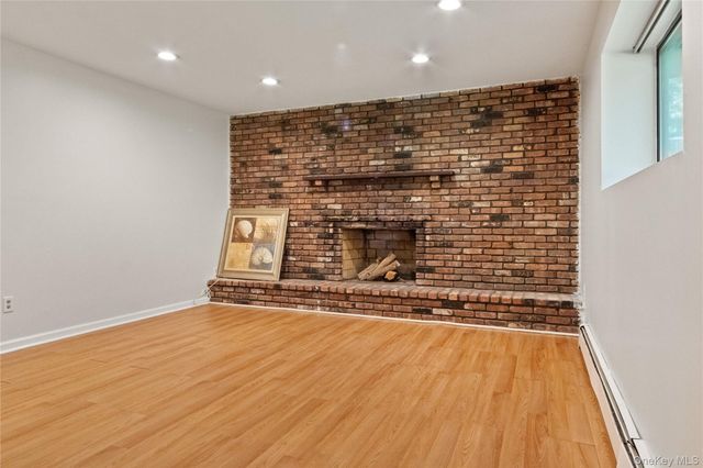 2 Mountain View Court, Pomona, NY 10970