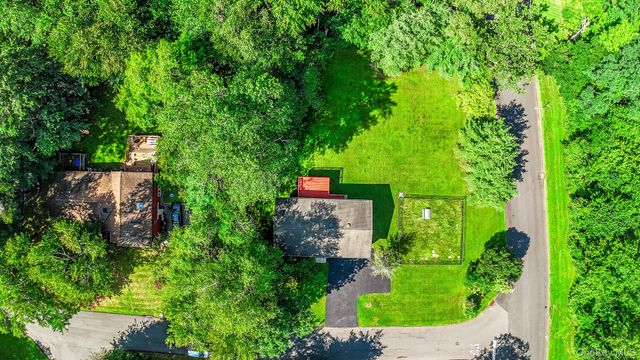 2 Mountain View Court, Pomona, NY 10970