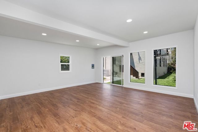 340 S Maple Drive, Beverly Hills, CA 90212