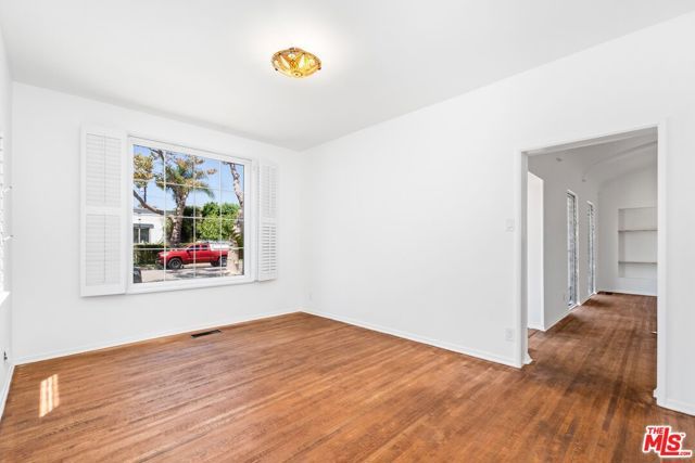 340 S Maple Drive, Beverly Hills, CA 90212