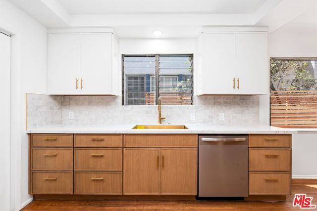 340 S Maple Drive, Beverly Hills, CA 90212