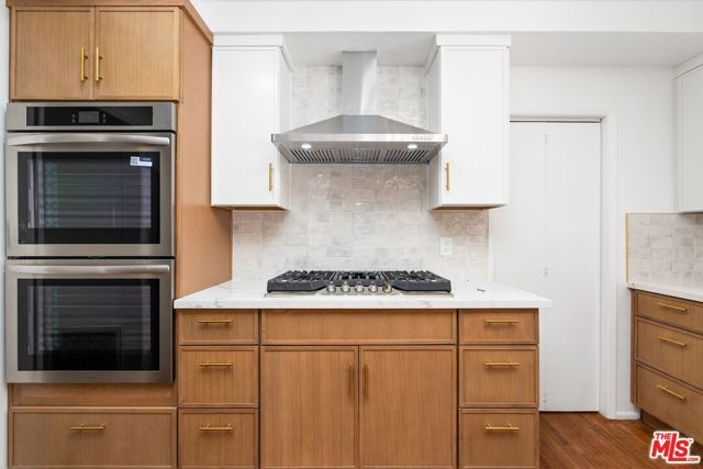 340 S Maple Drive, Beverly Hills, CA 90212