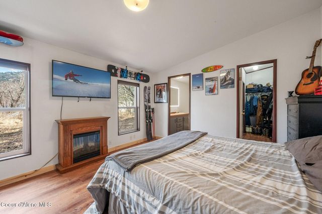 662 Roberson Way, Sandpoint, ID 83864