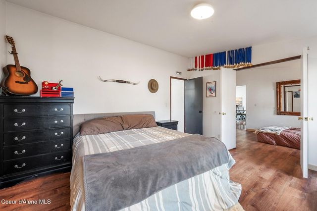 662 Roberson Way, Sandpoint, ID 83864