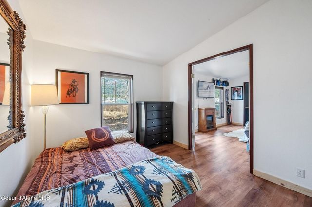 662 Roberson Way, Sandpoint, ID 83864