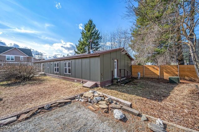662 Roberson Way, Sandpoint, ID 83864