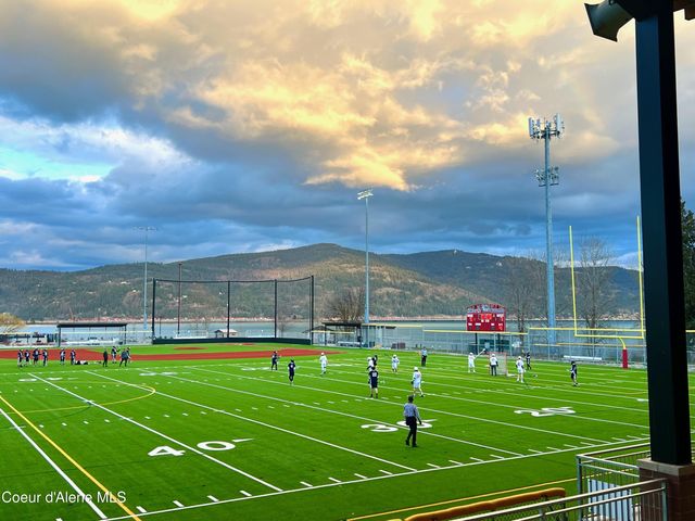 662 Roberson Way, Sandpoint, ID 83864