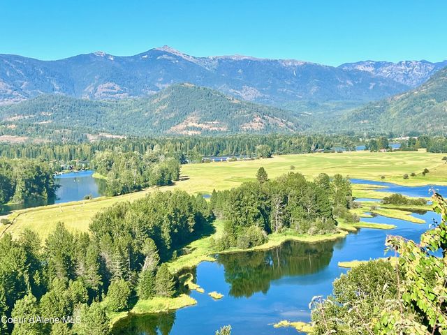 662 Roberson Way, Sandpoint, ID 83864