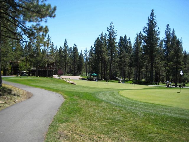 12852 Skiview Loop, Truckee, CA 96161