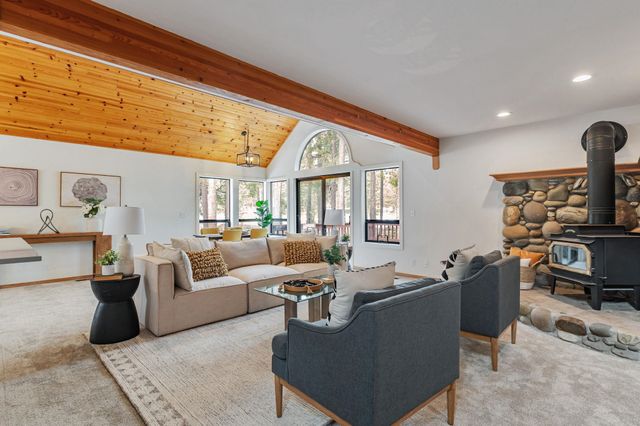 12852 Skiview Loop, Truckee, CA 96161