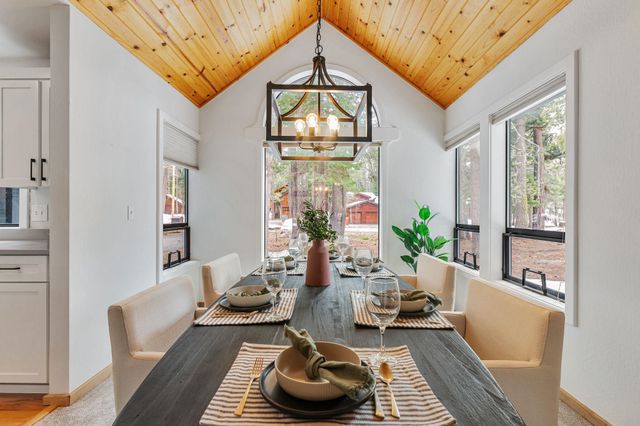 12852 Skiview Loop, Truckee, CA 96161