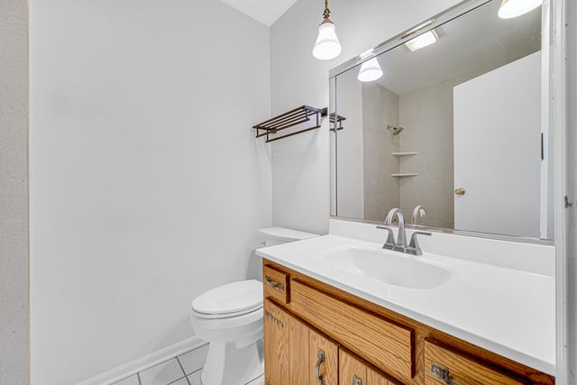 2542 Naples Drive, Schererville, IN 46375