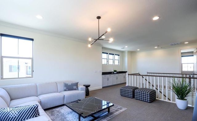 948 W Yosemite Drive, Chandler, AZ 85248